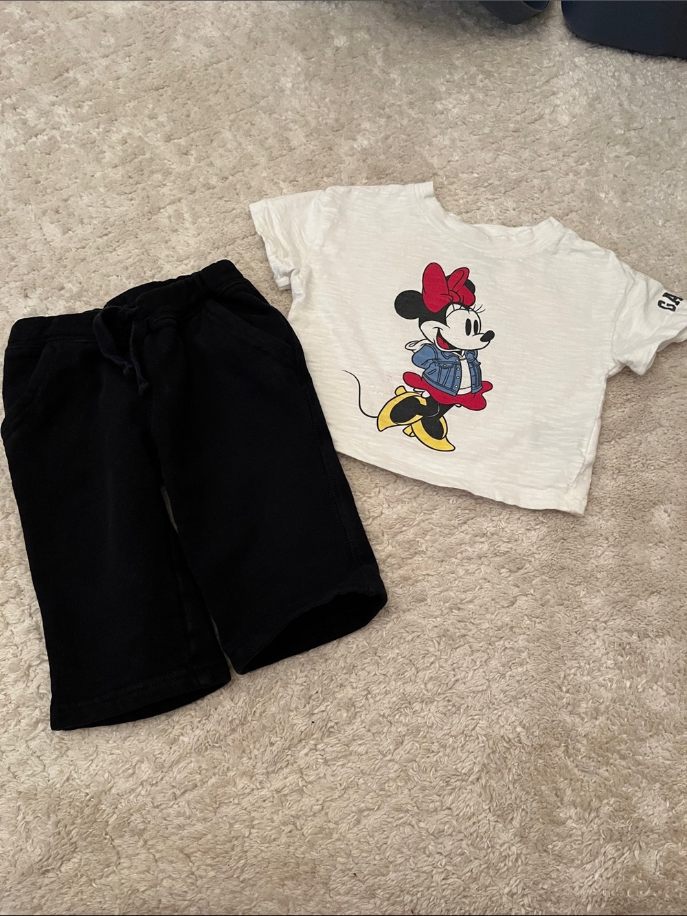 GAP Disney White Minnie Mouse Crop Tee with Red Bow & Black Joggers